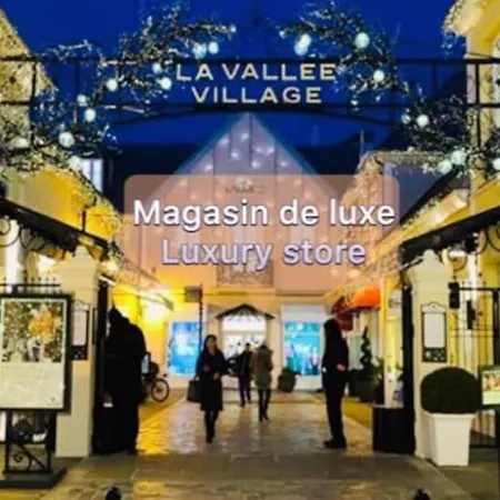 Proche Disneyland Face A La Gare Thorigny-sur-Marne