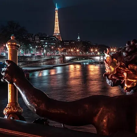 Apartment Proche Disneyland Face A La Gare